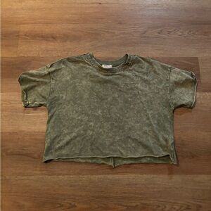 Zenana crop top — Size Medium